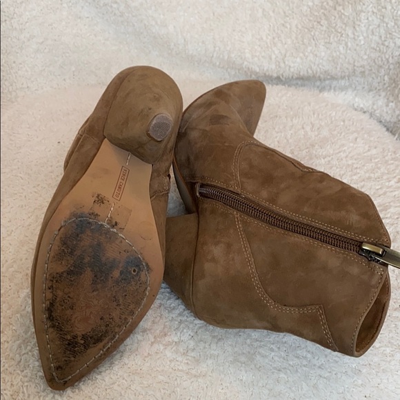 Vince Camuto Booties - Picture 5 of 6
